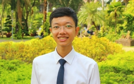 Thầy Nguyễn Quách Tùng Châu - Chủ nhiệm lớp 12CXH