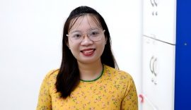Cô Nguyễn Thị Ngọc Bích - Chủ nhiệm lớp 12AXH1