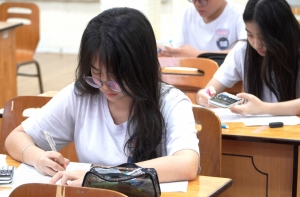 Vòng 2 - Chung kết cuộc thi trực tuyến - VỀ ĐÍCH