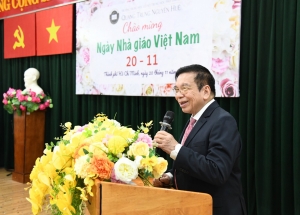 HỌP MẶT GIÁO VIÊN, NHÂN VIÊN KỶ NIỆM NGÀY NHÀ GIÁO VIỆT NAM 20/11/2024