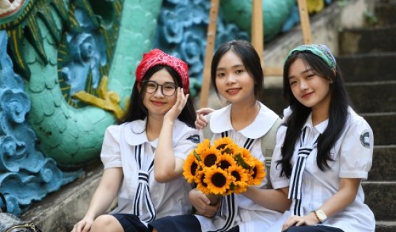 Giới thiệu Trường THCS, THPT Quang Trung Nguyễn Huệ