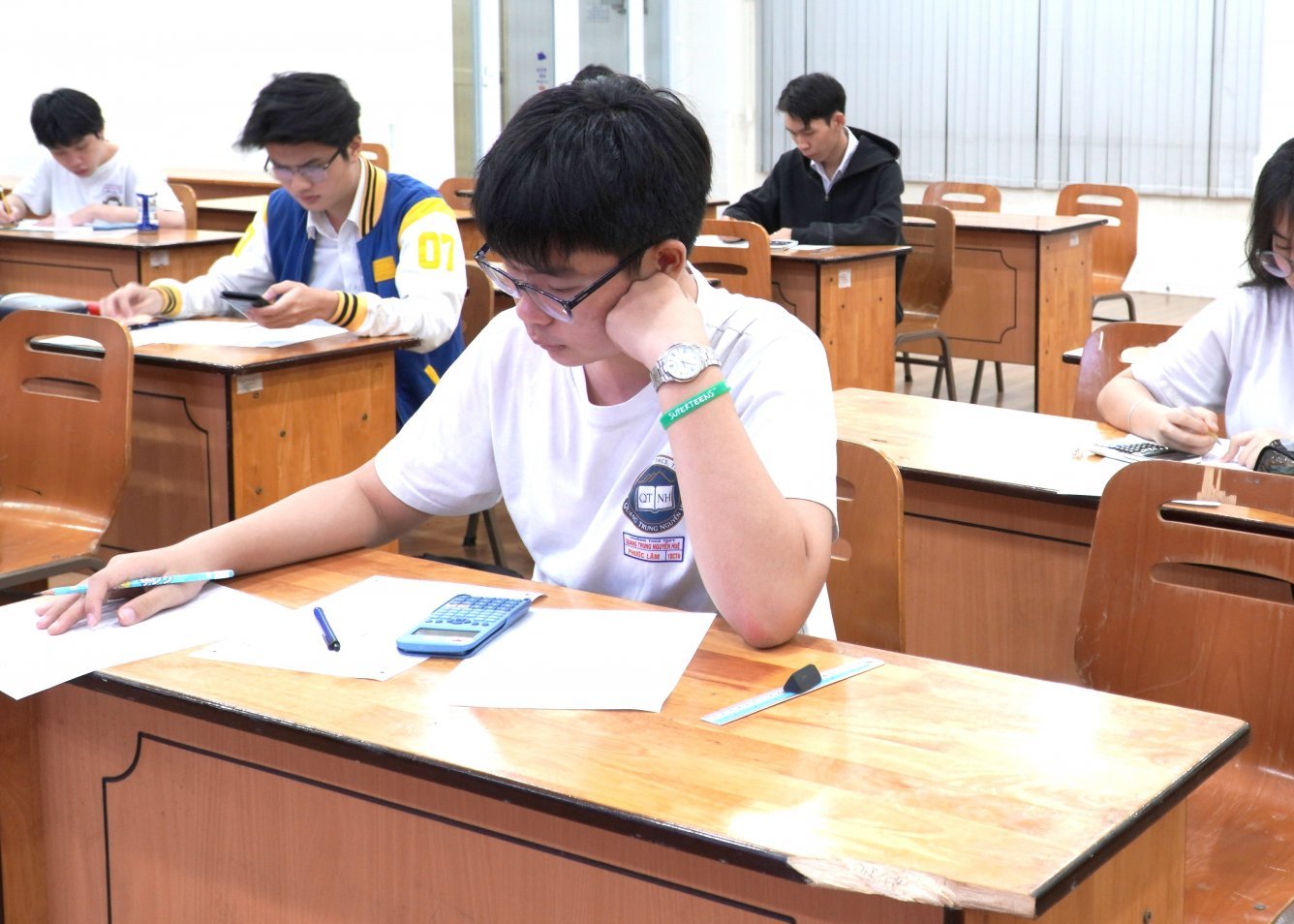 VÒNG 2 - CHUNG KẾT CUỘC THI TRỰC TUYẾN - VỀ ĐÍCH